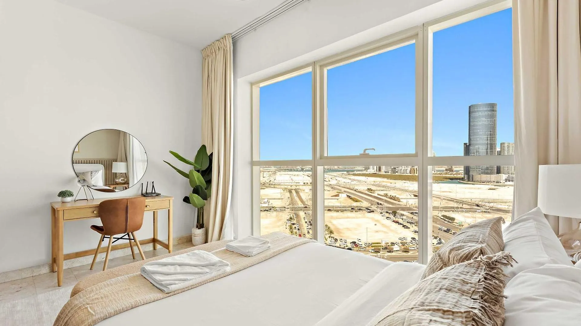 Silkhaus Luxury 2Br In Marina Heights Near Canal Abu Dabi